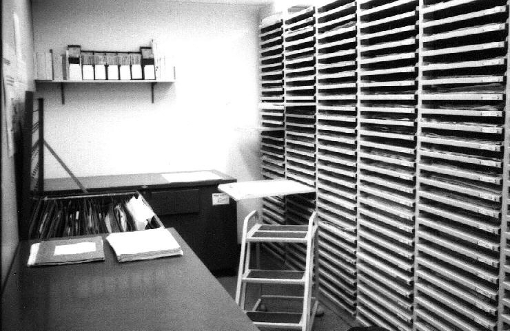 map shelving stacks