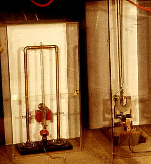 vertical pair of short-period seismometers